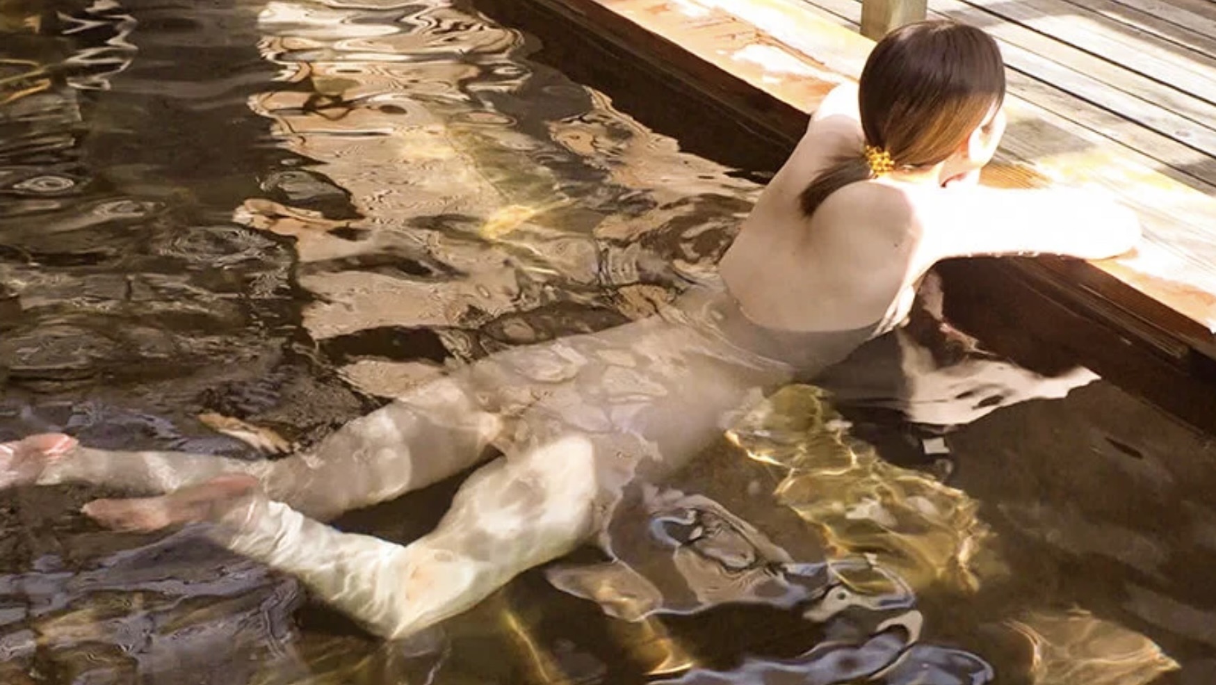 【h_1495bank00137】いいなり美人妻 スベスベ美肌のスレンダー美白ボディ 絵里27歳 村瀬玲奈