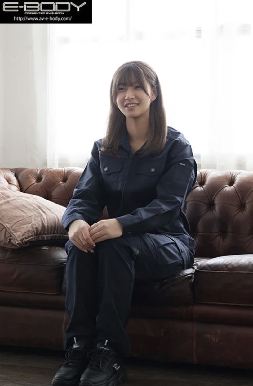 【ebwh00168】作業着で隠していた健康的グラマラスボディ 隠れGcupドボジョのむっつり肉弾性交 佐山由依 AVデビュー